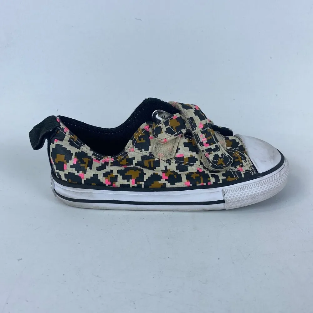 Converse All-Star CTAS 2V‎ OX Infant Baby Shoes Size 9 Multicolor Cheetah Pixel
